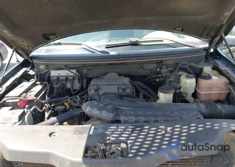 2005 Ford F-150 Lariat/Xlt z USA, uszkodzony, nr VIN 1FTPW12515KC14924